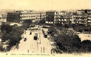 PA c- 003- Place d'Armes- trams et autobus